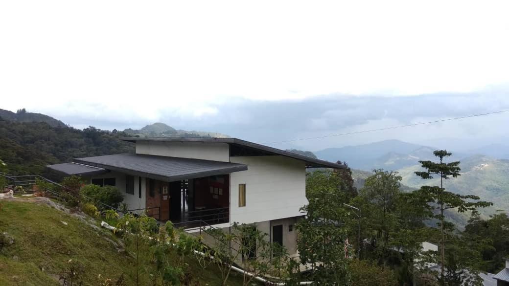 Ayana Holiday Resort Kampong Kundassan Eksteriør bilde