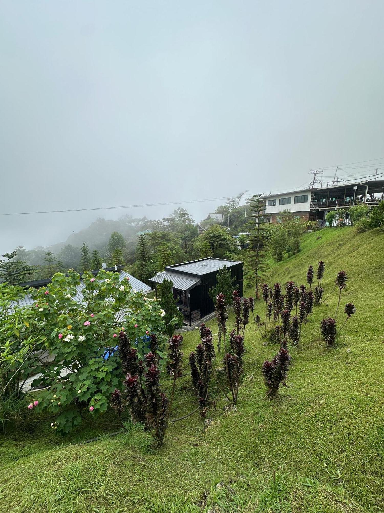 Ayana Holiday Resort Kampong Kundassan Rom bilde